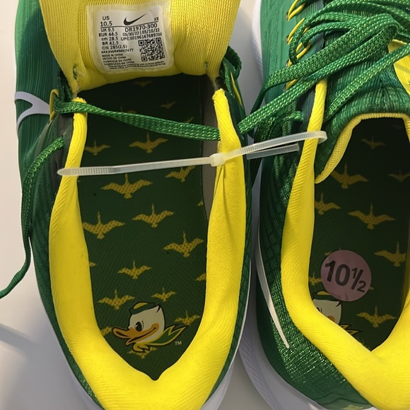 Nike Oregon Ducks Air Zoom Pegasus 39 Running Shoes New 10.5 Men’s DR1970-300 - Picture 7 of 7